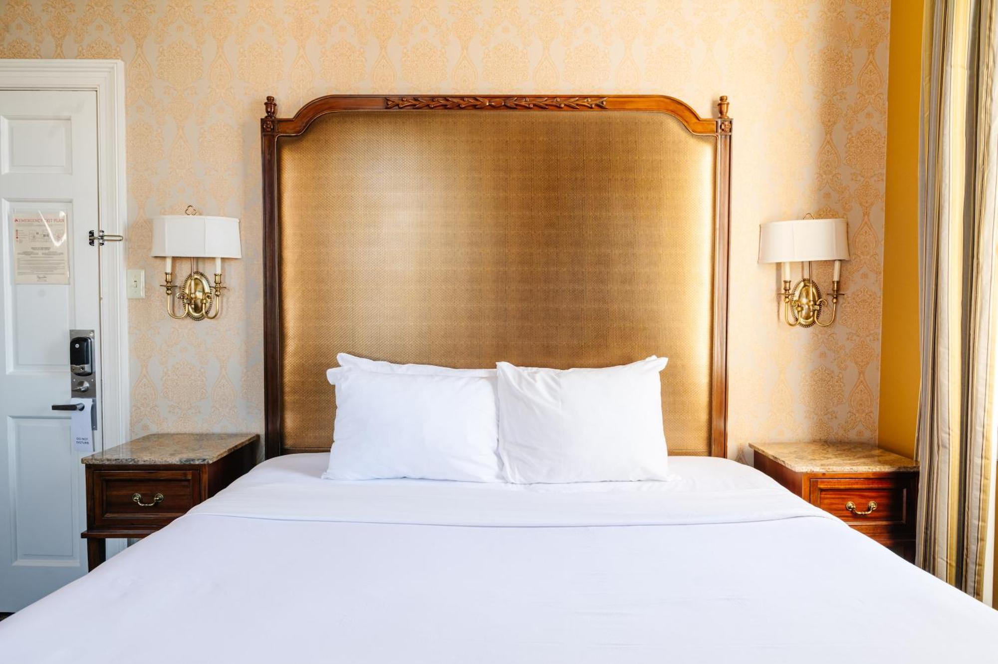 Отель The Lafayette New Orleans By Kasa Номер фото