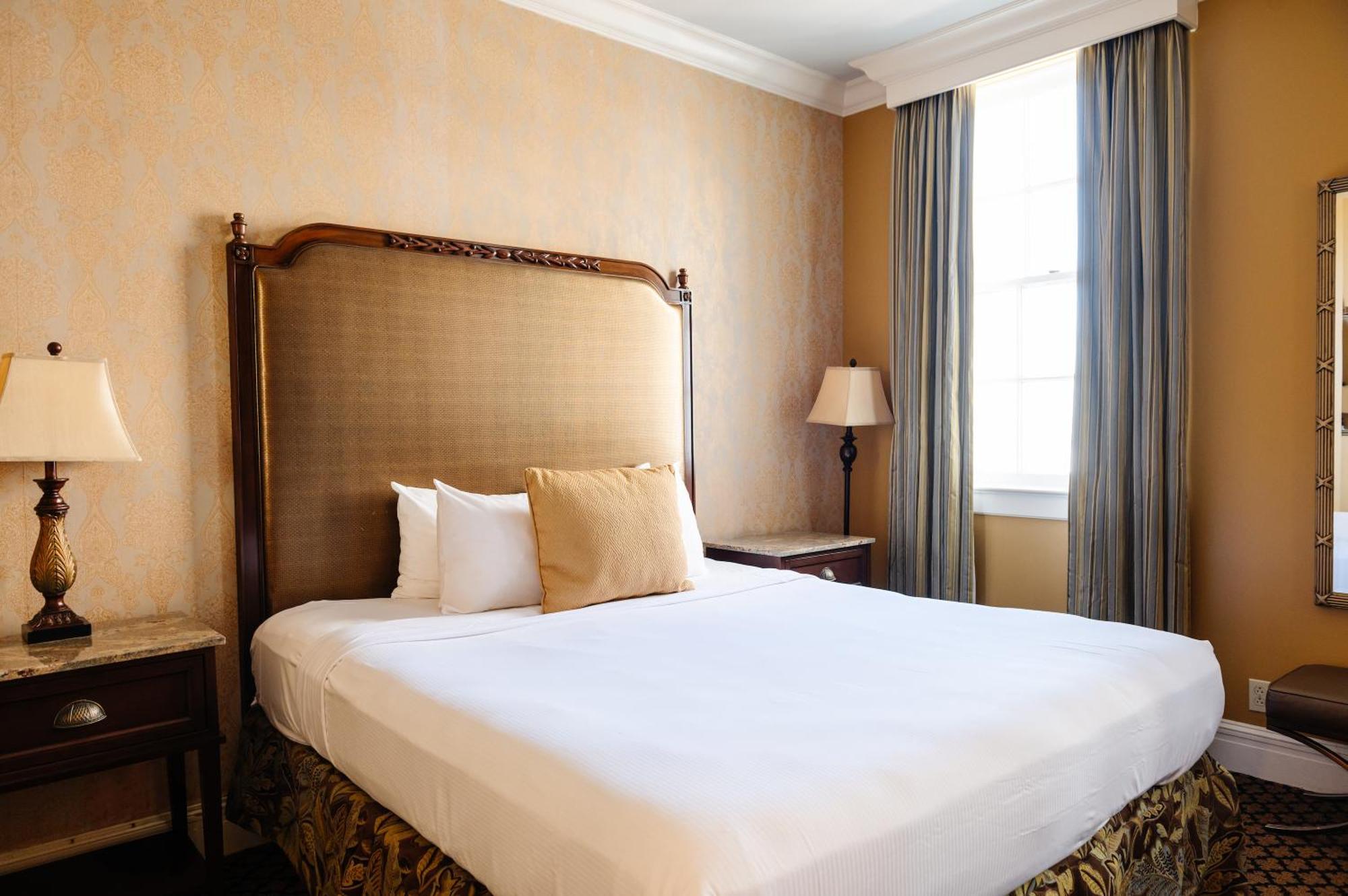 Отель The Lafayette New Orleans By Kasa Номер фото