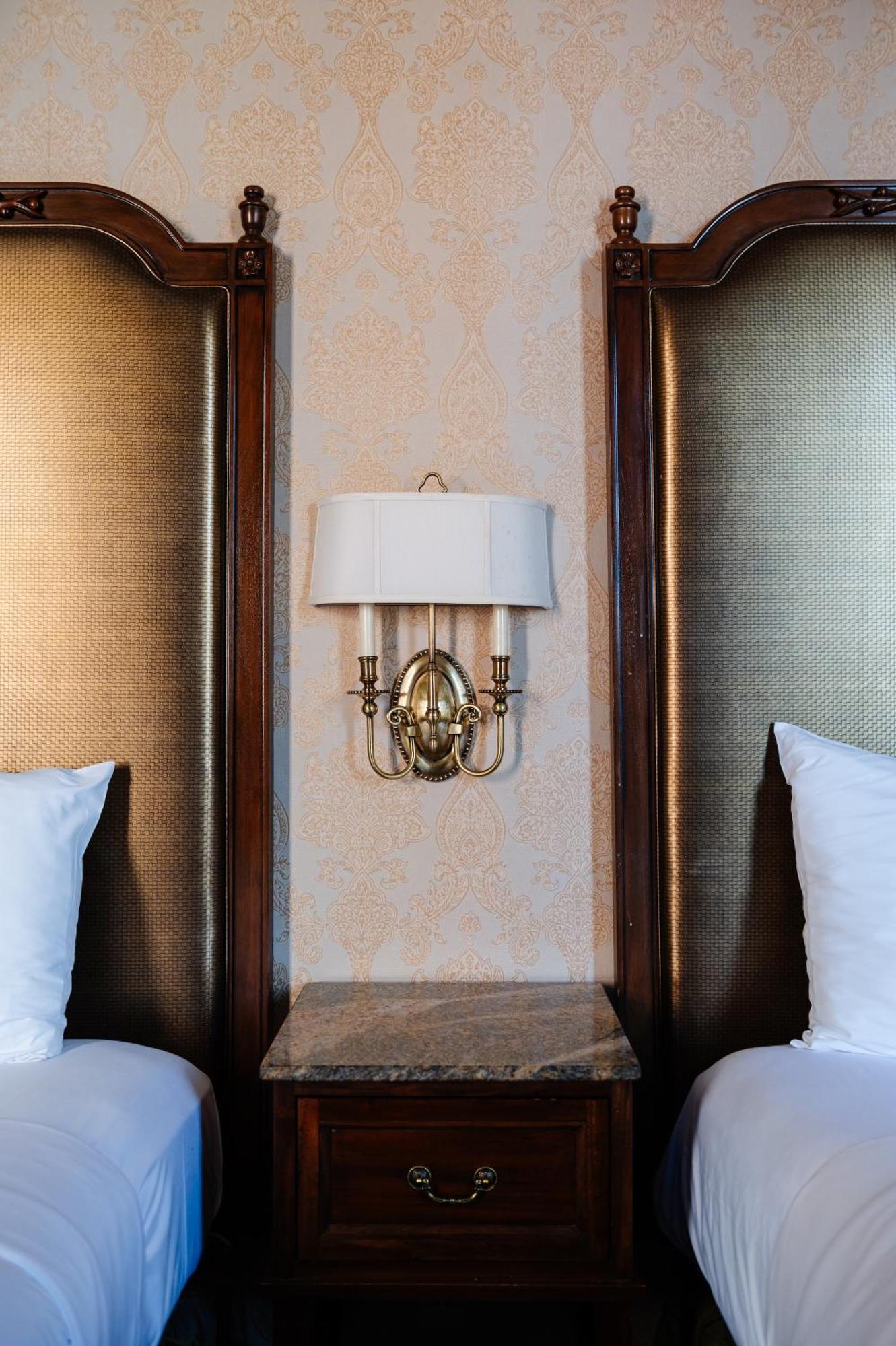 Отель The Lafayette New Orleans By Kasa Номер фото