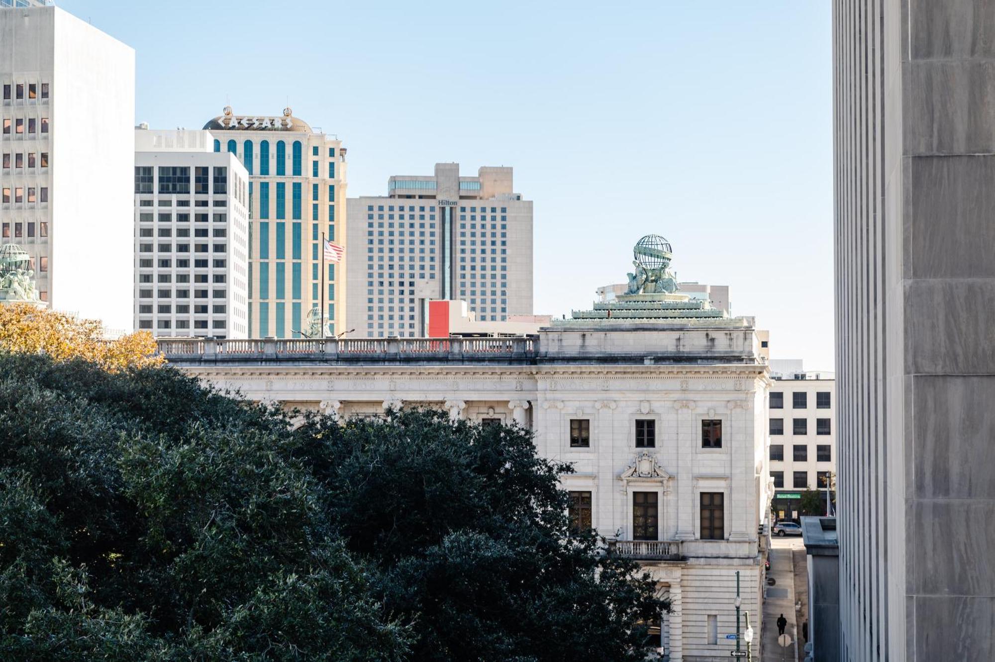 Отель The Lafayette New Orleans By Kasa Номер фото