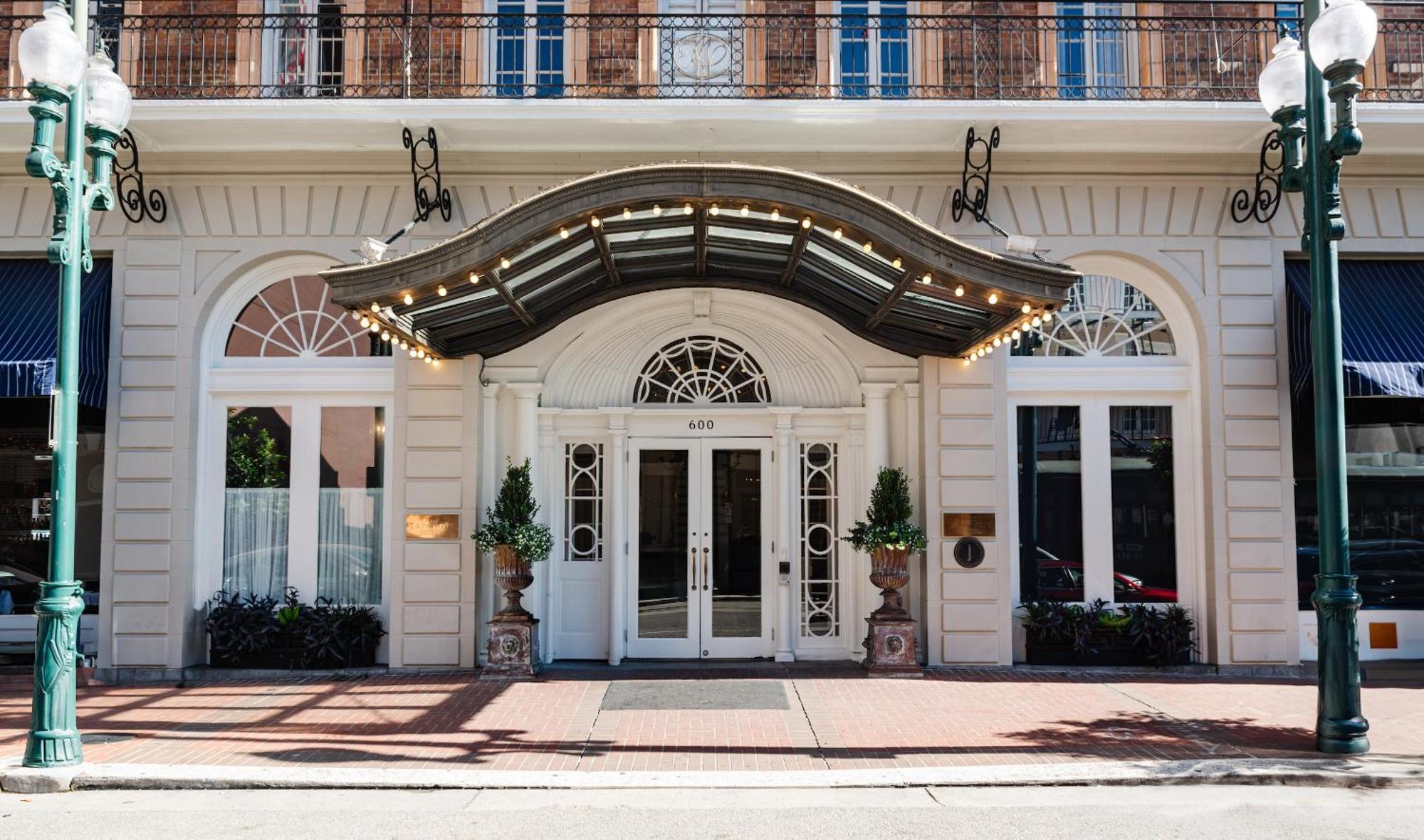 Отель The Lafayette New Orleans By Kasa Экстерьер фото